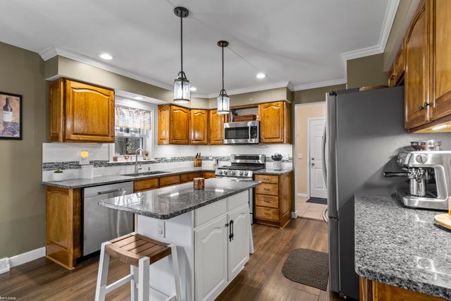 2030 Palms Road, Columbus Twp, MI 48063