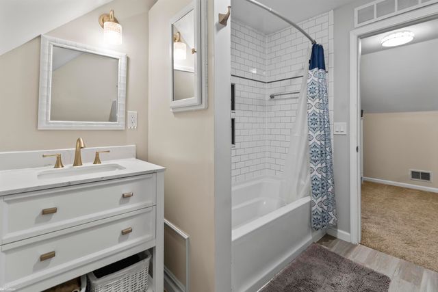 2030 Palms Road, Columbus Twp, MI 48063