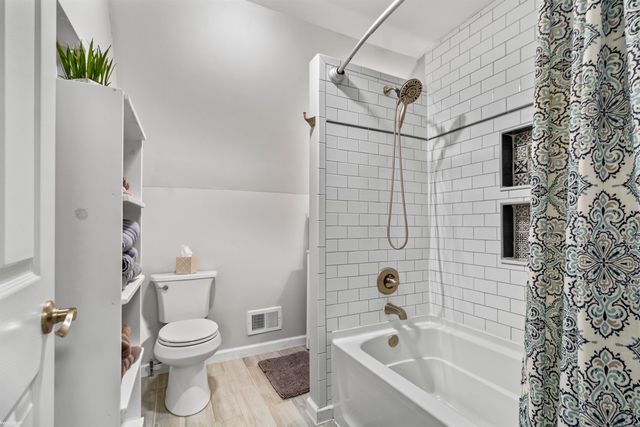 2030 Palms Road, Columbus Twp, MI 48063