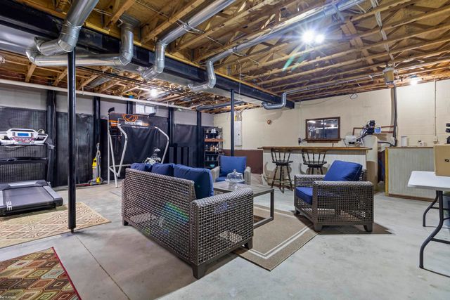 2030 Palms Road, Columbus Twp, MI 48063