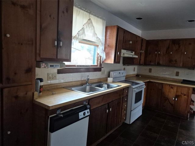 2707 County Road 2, German, NY 13801