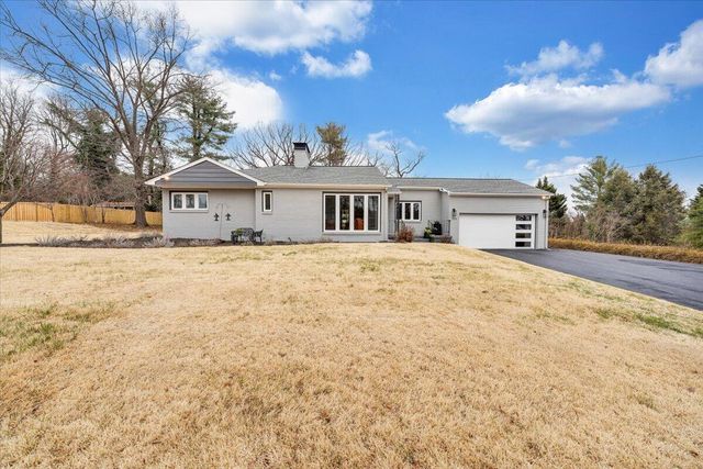 3531 Winding Way RD, Roanoke, VA 24015