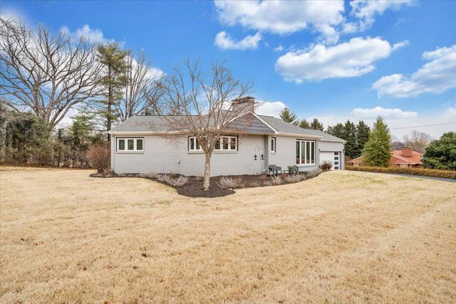 3531 Winding Way RD, Roanoke, VA 24015