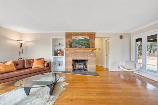 3531 Winding Way RD, Roanoke, VA 24015