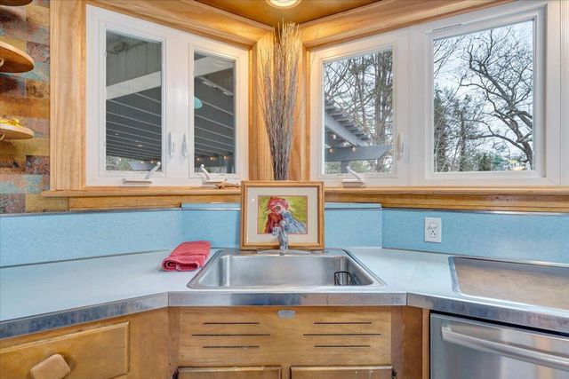 3531 Winding Way RD, Roanoke, VA 24015