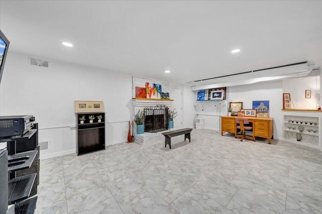 3531 Winding Way RD, Roanoke, VA 24015