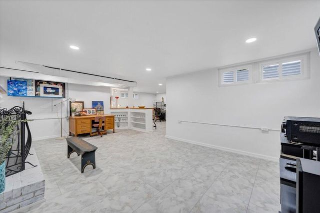 3531 Winding Way RD, Roanoke, VA 24015