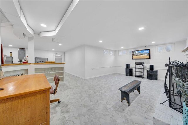 3531 Winding Way RD, Roanoke, VA 24015