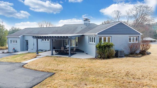 3531 Winding Way RD, Roanoke, VA 24015