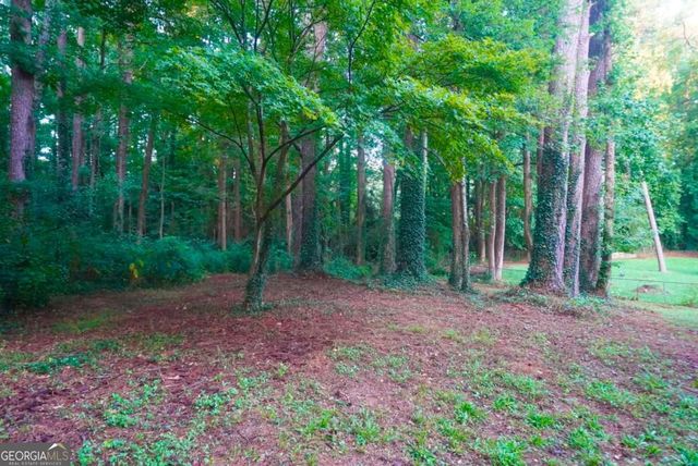5122 Martindale Lane, Stone Mountain, GA 30088