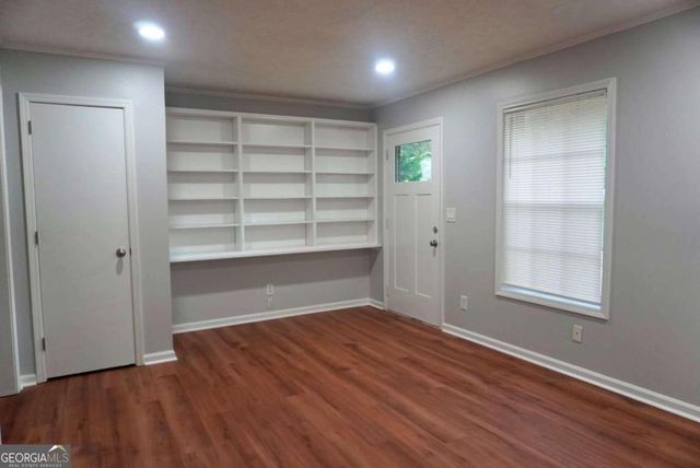 5122 Martindale Lane, Stone Mountain, GA 30088