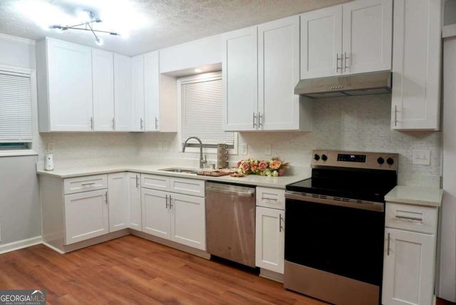 5122 Martindale Lane, Stone Mountain, GA 30088