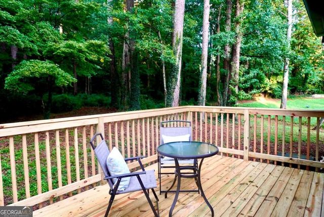 5122 Martindale Lane, Stone Mountain, GA 30088
