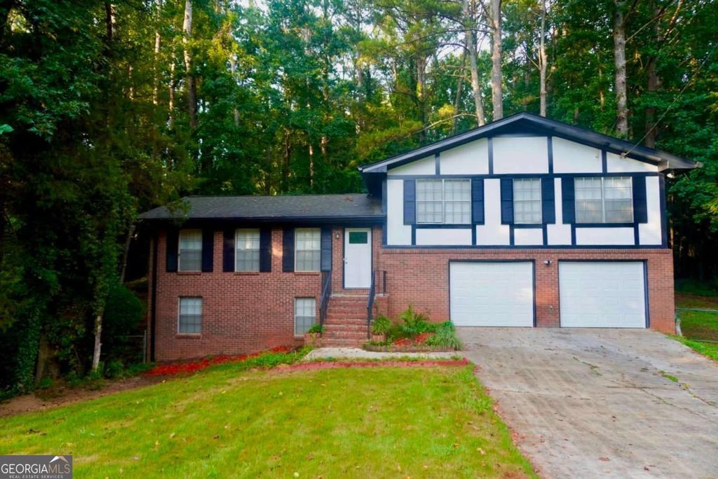 5122 Martindale Lane, Stone Mountain, GA 30088