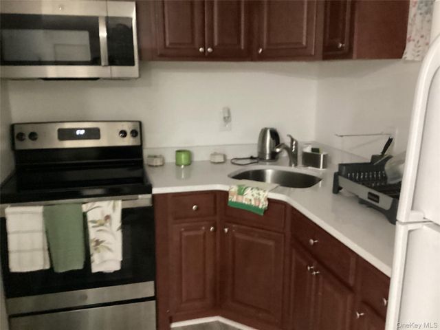 14817 Hook Creek Boulevard, Rosedale, NY 11422