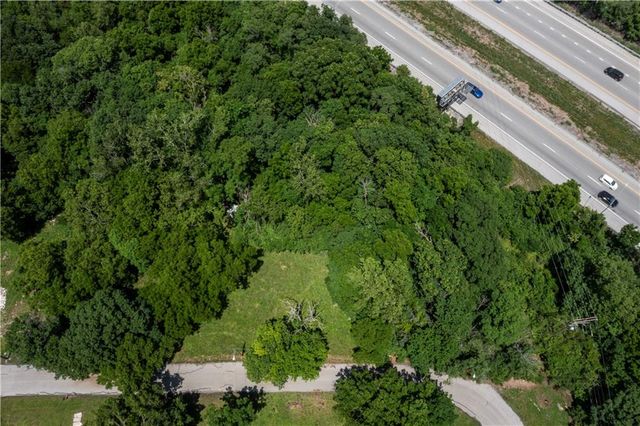 3306 E 80th Street, Kansas City, MO 64132