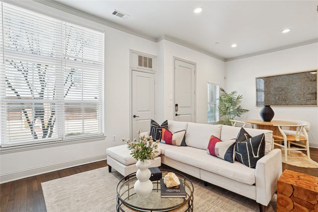 4201 Lomo Alto Drive 4745, Highland Park, TX 75219