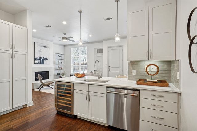 4201 Lomo Alto Drive 4745, Highland Park, TX 75219