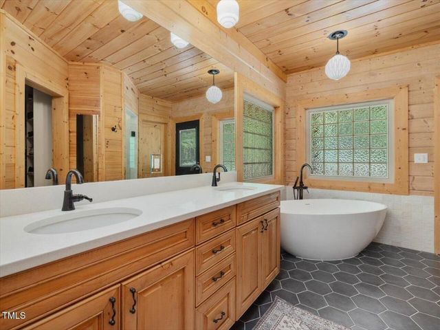 123 Beech Forest Way, Pittsboro, NC 27312