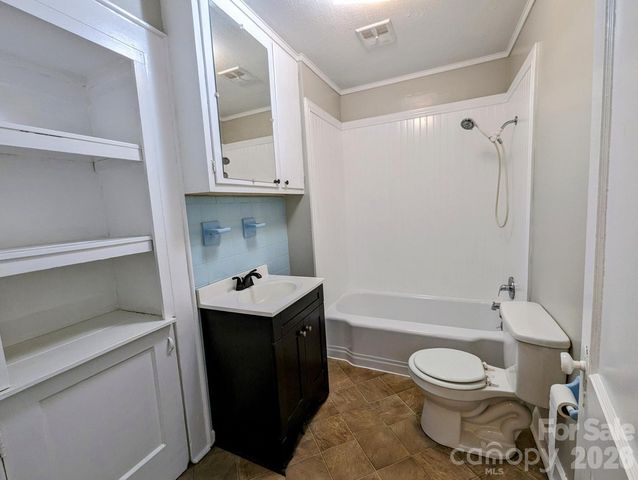 1862 Salem Church Road, Lincolnton, NC 28092
