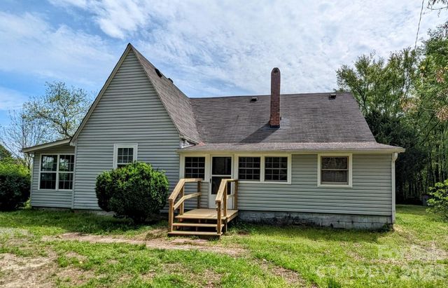 1862 Salem Church Road, Lincolnton, NC 28092