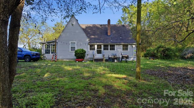 1862 Salem Church Road, Lincolnton, NC 28092
