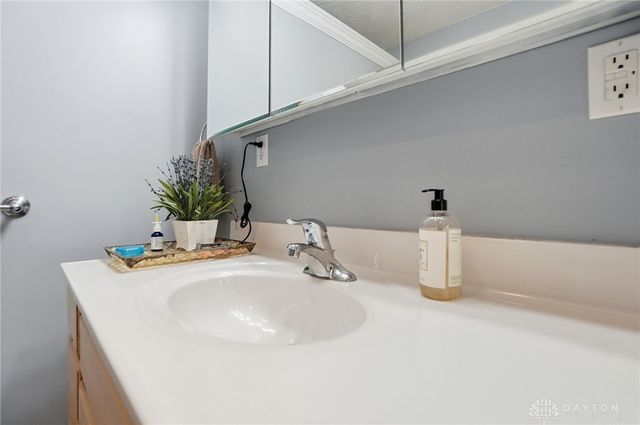 1065 Brunswick Drive, Perry Twp, OH 45118