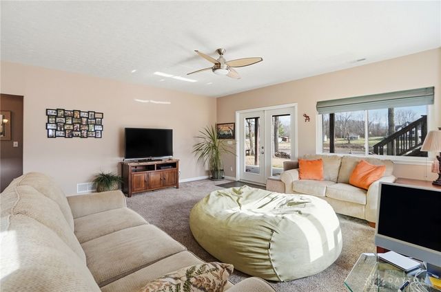 1065 Brunswick Drive, Perry Twp, OH 45118