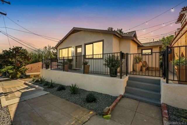 3678 Richmond St, San Diego, CA 92103