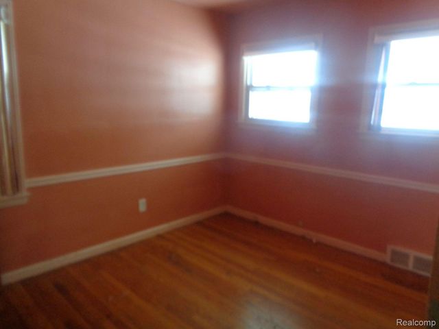 19695 Riverview Street, Detroit, MI 48219