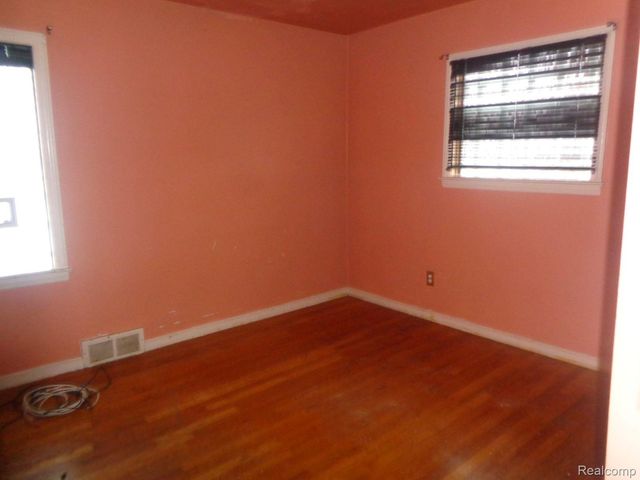 19695 Riverview Street, Detroit, MI 48219