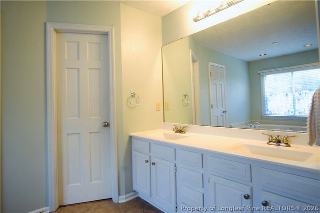 1987 Penrose Drive, Fayetteville, NC 28304