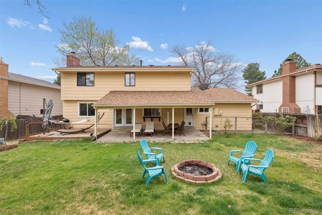 8015 W Calhoun Place, Littleton, CO 80123