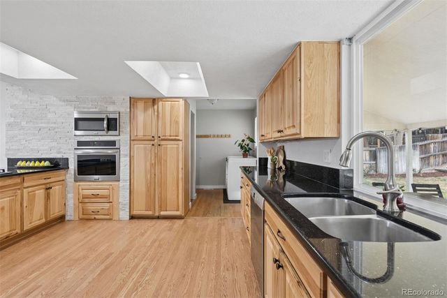 8015 W Calhoun Place, Littleton, CO 80123