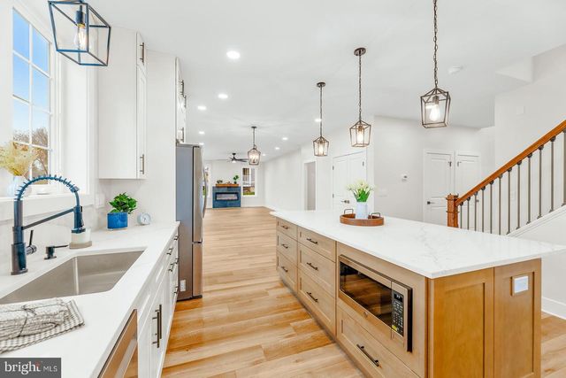 866 HULMEVILLE RD, Langhorne, PA 19047