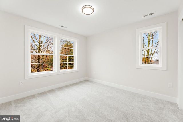 866 HULMEVILLE RD, Langhorne, PA 19047