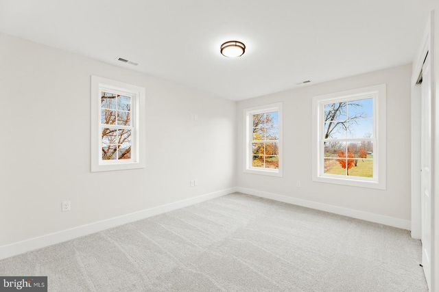 866 HULMEVILLE RD, Langhorne, PA 19047