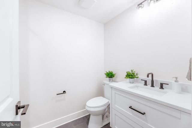 866 HULMEVILLE RD, Langhorne, PA 19047