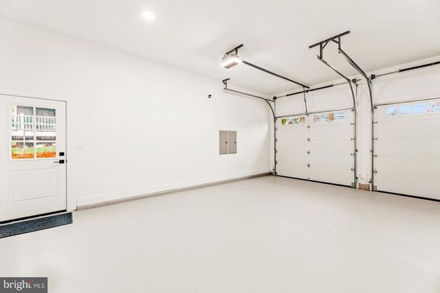 866 HULMEVILLE RD, Langhorne, PA 19047