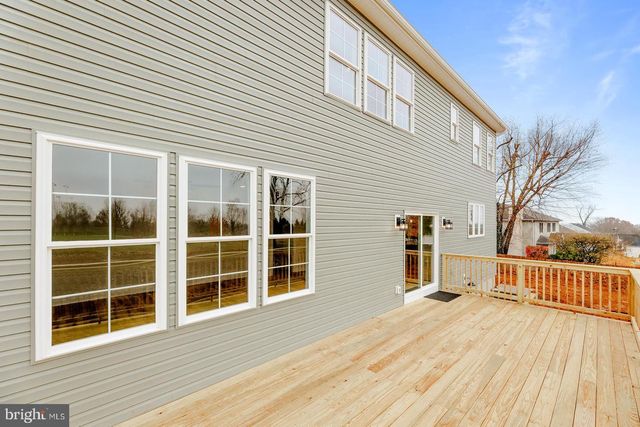 866 HULMEVILLE RD, Langhorne, PA 19047