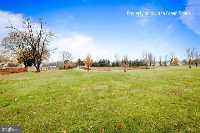 866 HULMEVILLE RD, Langhorne, PA 19047