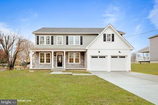 866 HULMEVILLE RD, Langhorne, PA 19047