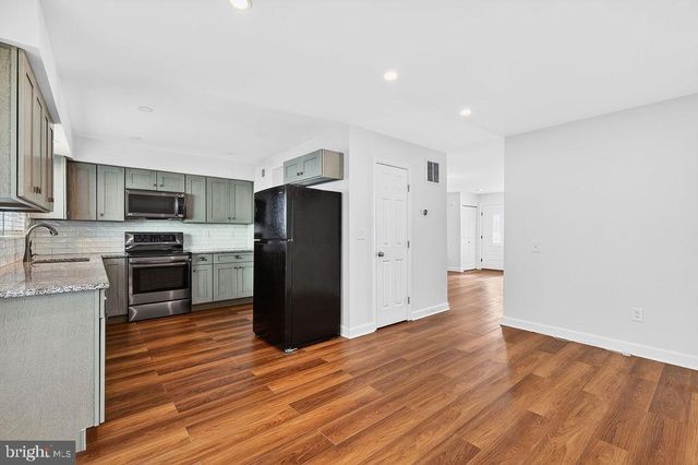 18515 EAGLES ROOST DR, Germantown, MD 20874