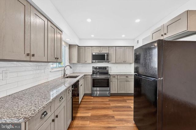 18515 EAGLES ROOST DR, Germantown, MD 20874