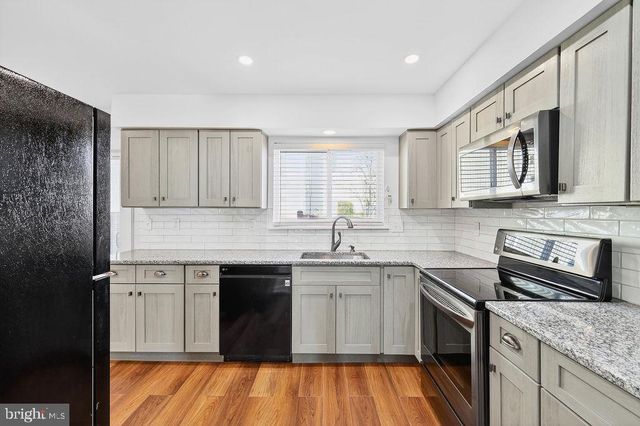 18515 EAGLES ROOST DR, Germantown, MD 20874