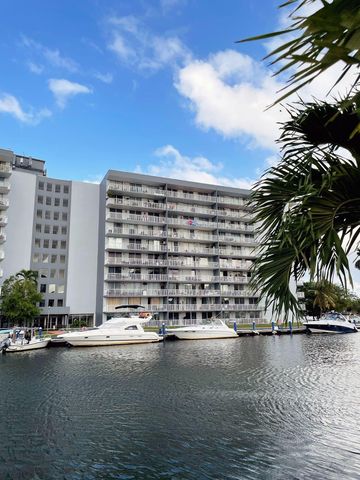 1800 NW 24th Avenue 309, Miami, FL 33125