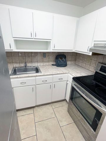 1800 NW 24th Avenue 309, Miami, FL 33125
