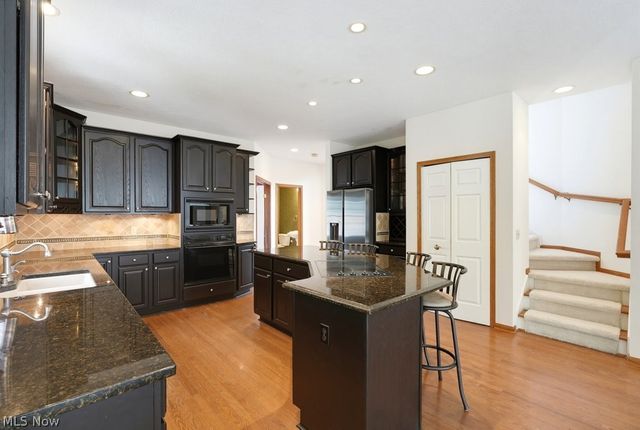 1541 Newton Pass, Broadview Heights, OH 44147