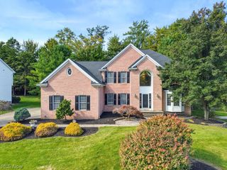 1541 Newton Pass, Broadview Heights, OH 44147