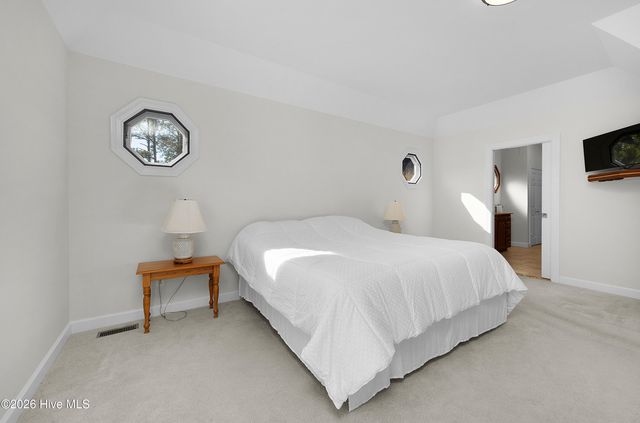 3010 Sloop Drive, Oriental, NC 28571